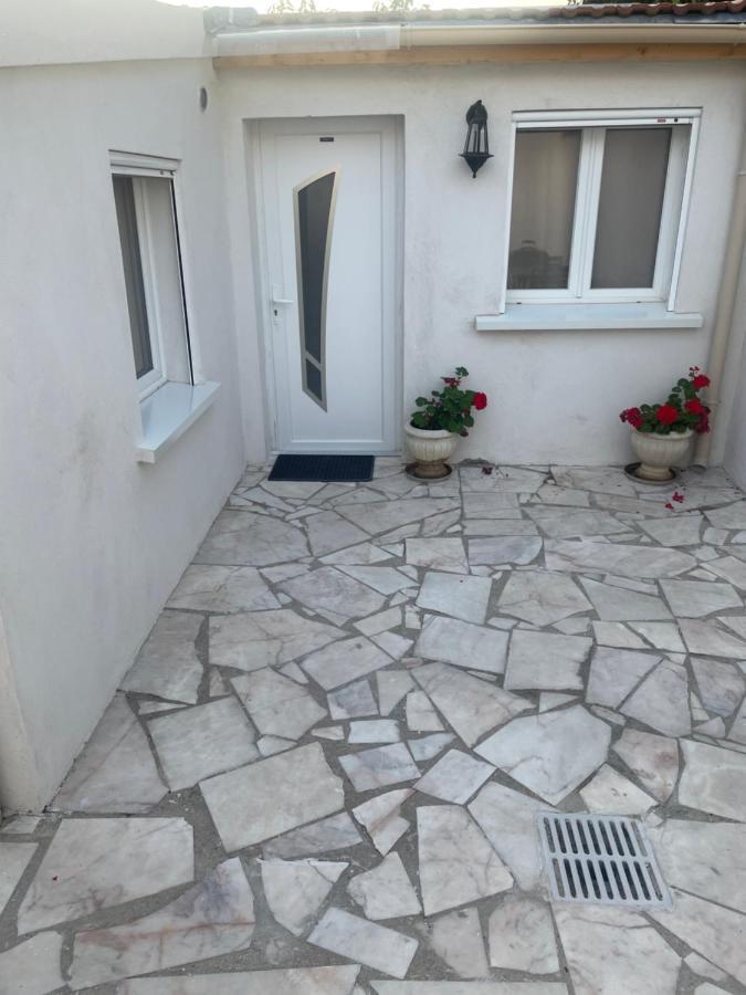 Residence Chene- 15 Mn De Paris Et 05 Mn D'Orly Aeroport Viry-Châtillon Екстериор снимка